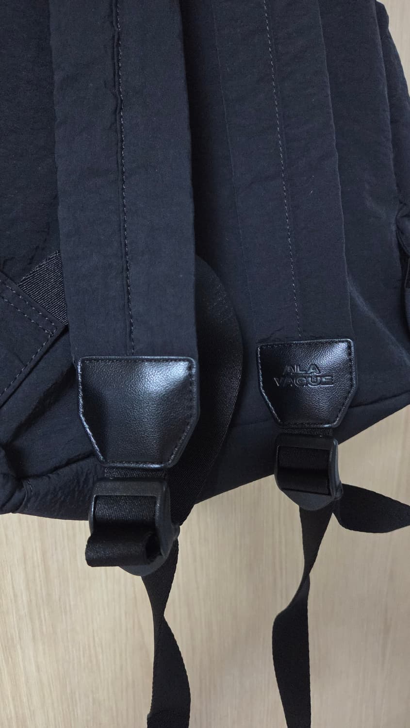 (착샷) 아라바그 듀공백 블랙 백팩 상품이미지5