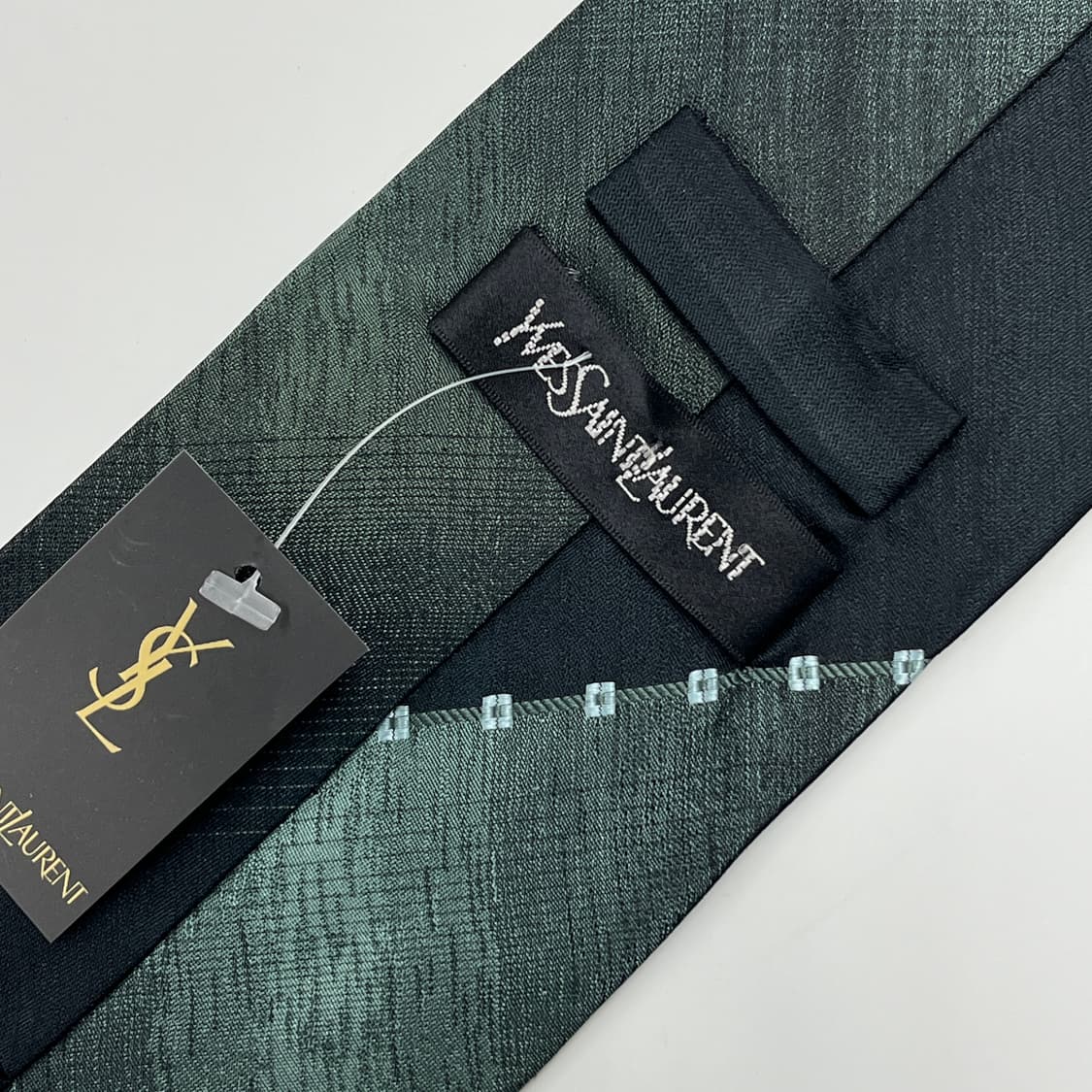 정품 명품 입생로랑 넥타이 9.3cm 청록색 자수로고 상품이미지5