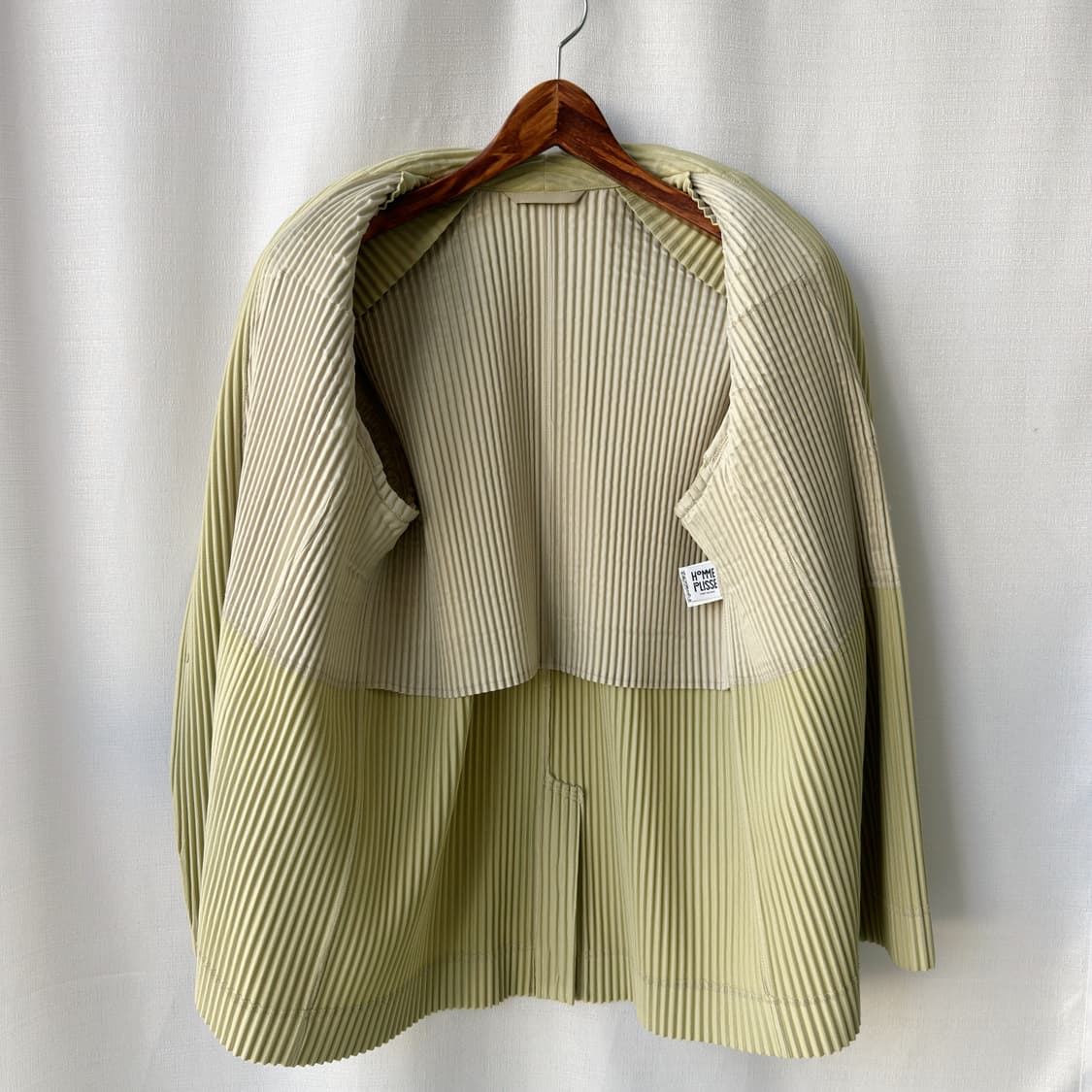 이세이 미야케 옴므 플리세 플리츠 테일러드 자켓 베이지 그린 2사이즈 상품이미지7