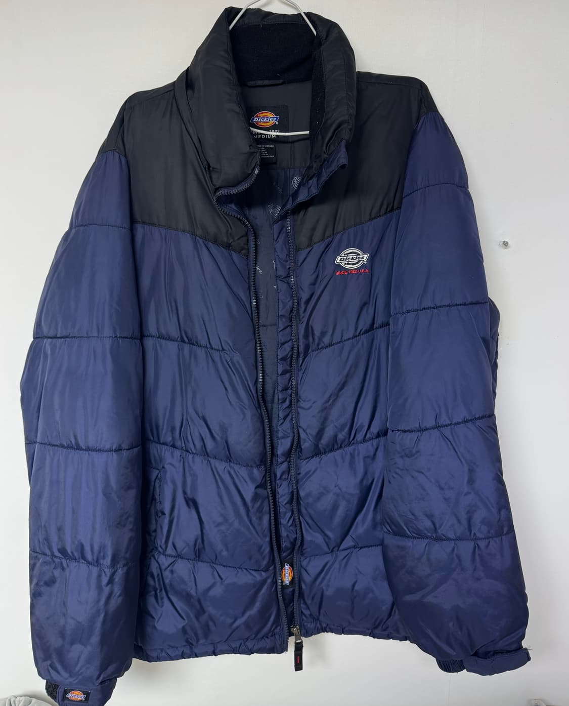 디키즈 경량패딩 상품이미지1