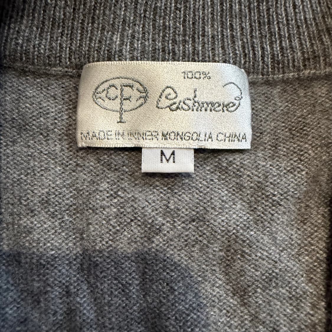 몽골 캐시미어 그레이 니트 조끼 상품이미지3