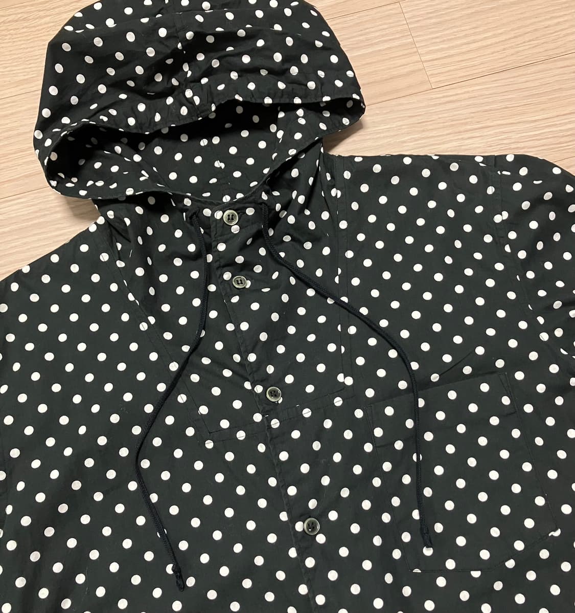 [Comme des Garcons] 블랙 도트 후드 셔츠 상품이미지4