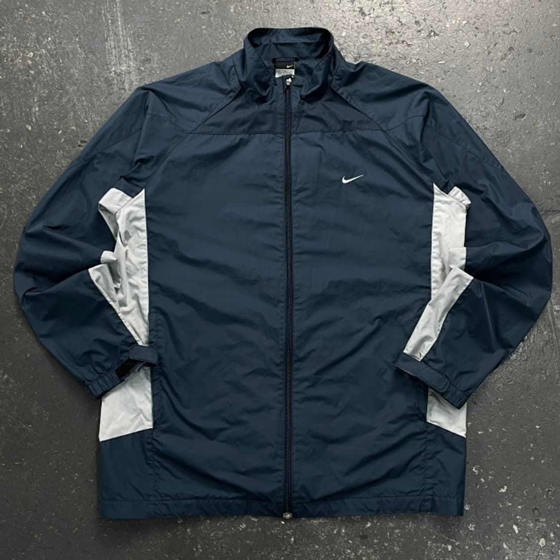 105 나이키 스우시 바람막이  상품이미지1