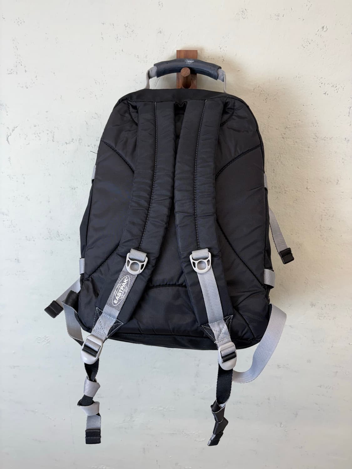 이스트팩 프로바이더 백팩 상품이미지2