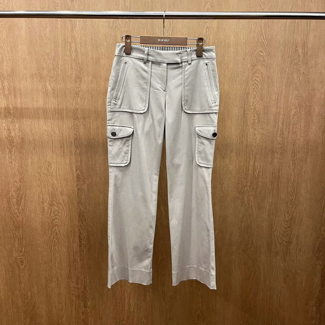 랑방 카고 팬츠 플랩 포켓 디테일 스트레이트핏 크림 베이지 상품이미지2