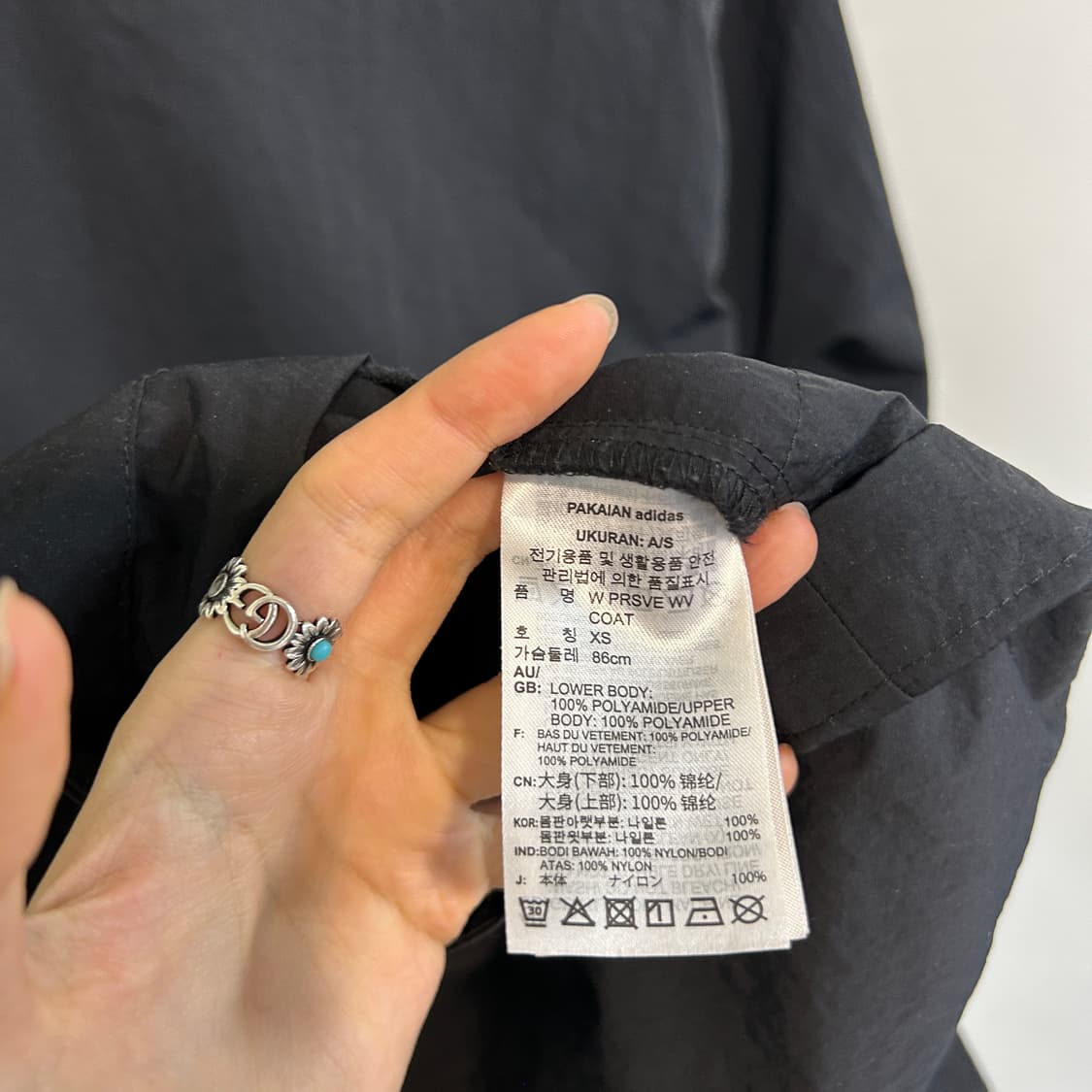 아디다스 여성 바람막이 오버핏 블랙 상품이미지4