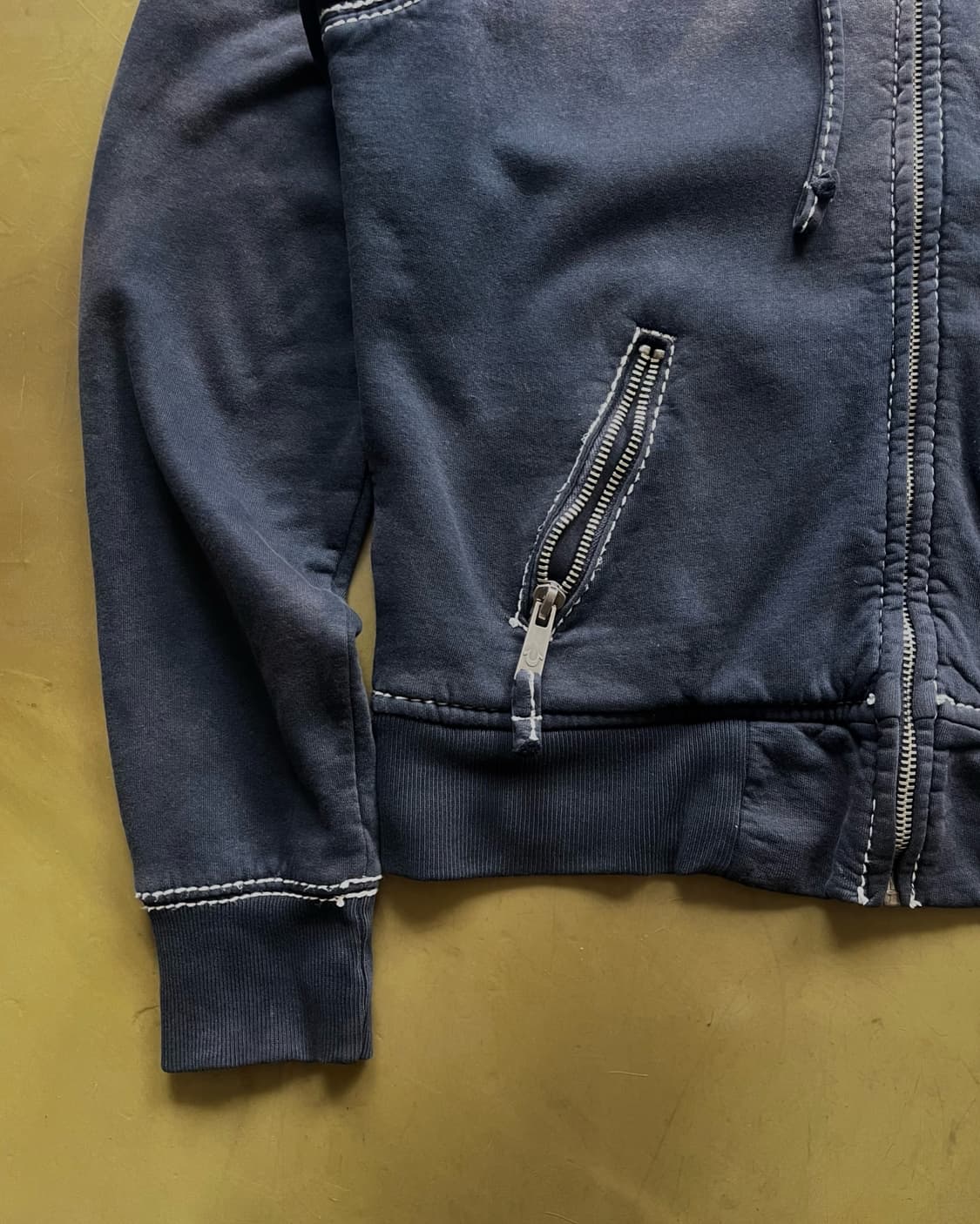 90-00s True Religion USA Hood Zip-up JK 상품이미지6