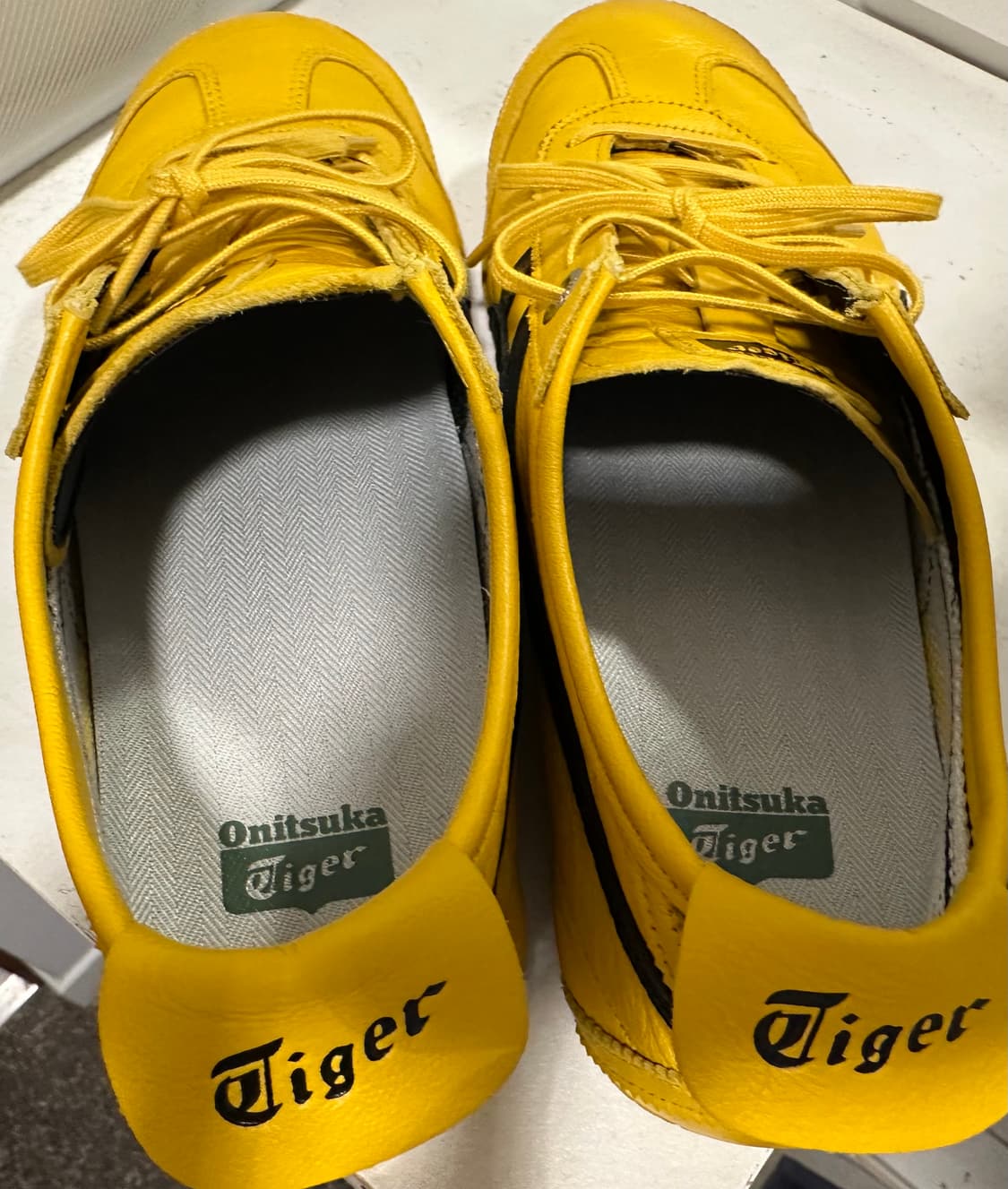 오니츠카 타이거 멕시코66 옐로우 블랙 상품이미지5