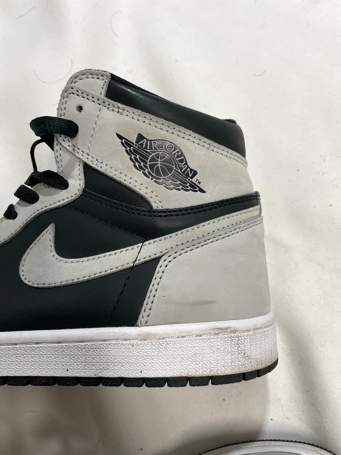 조던1 레트로 하이 OG 쉐도우 2.0 상품이미지4