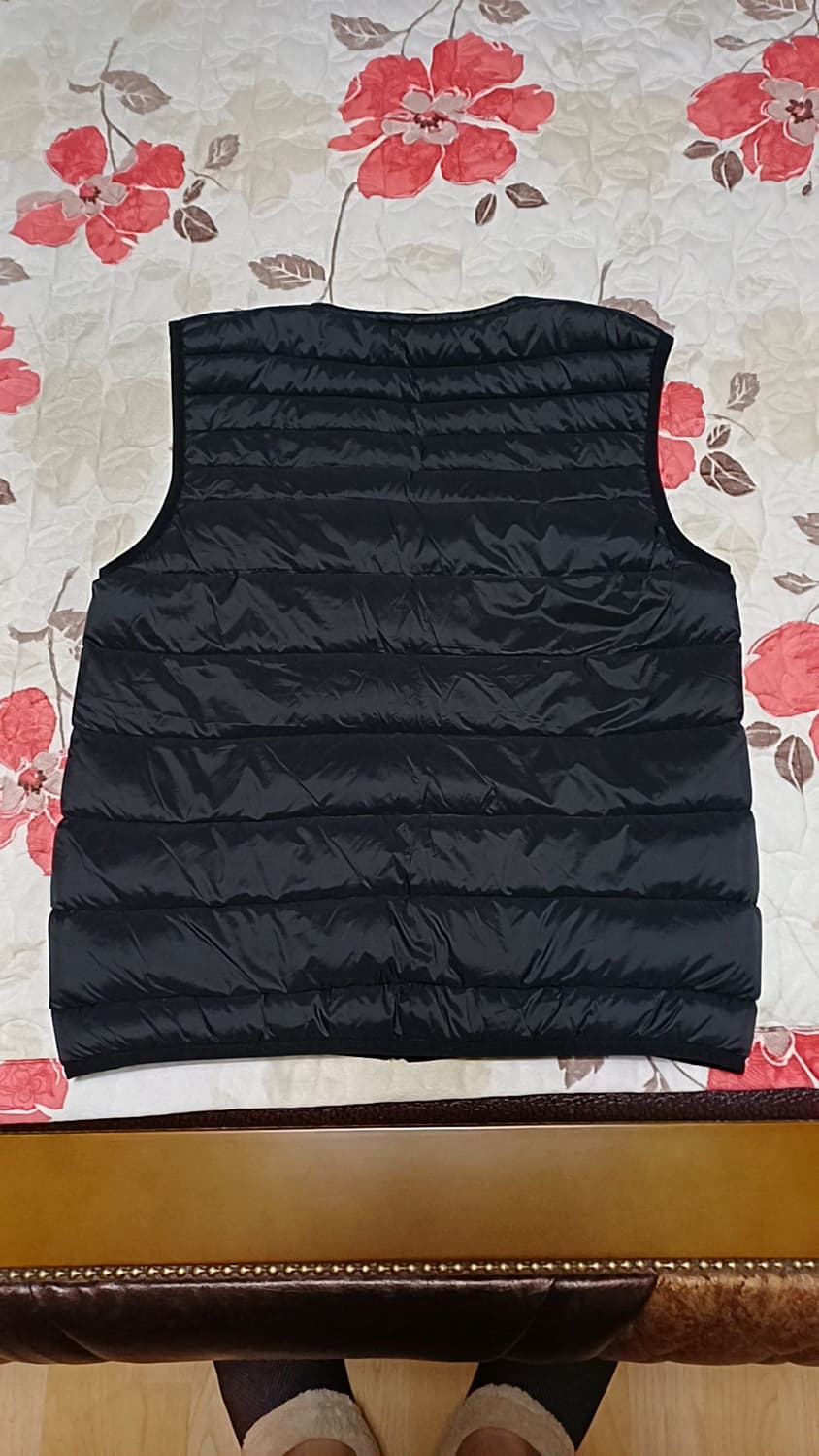 뱅뱅 구스경량조끼 105 가슴55 기장68 상품이미지3