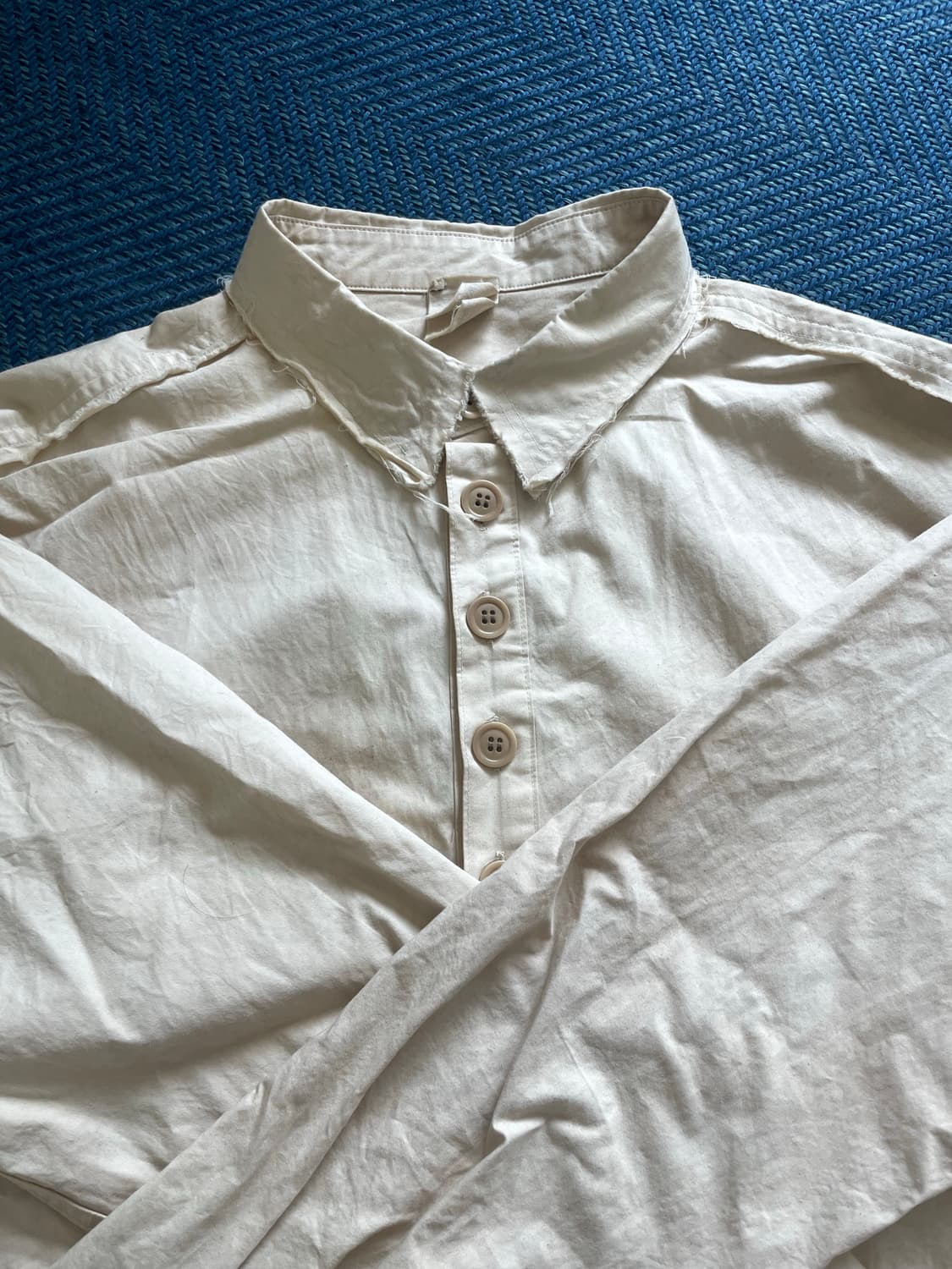 오로카와 Aurokawa Frayed Natural Dye Shirt_ 상품이미지2