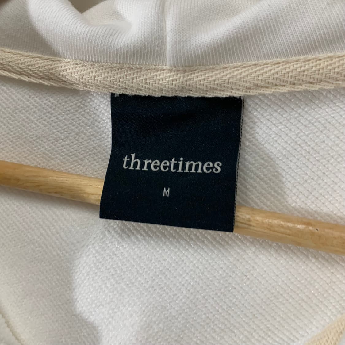 쓰리타임즈 후드집업 화이트 상품이미지3