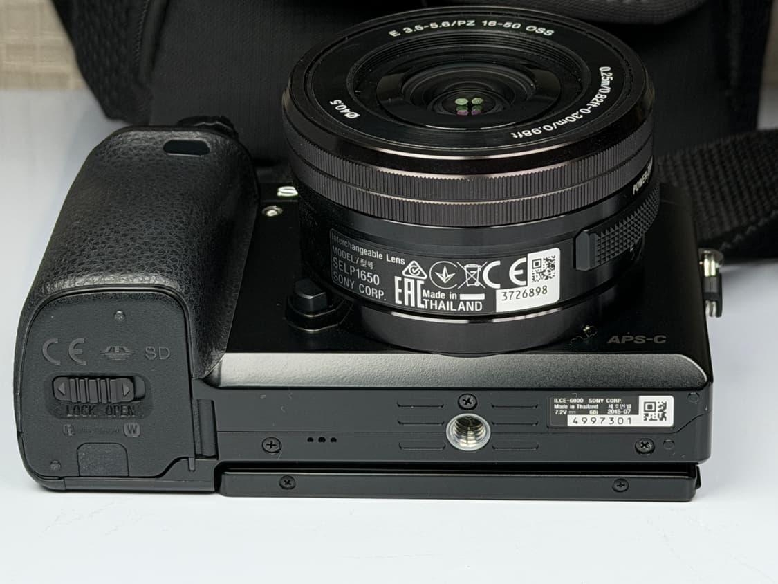 소니 A6000 블랙 미러리스 카메라 706컷 상품이미지5