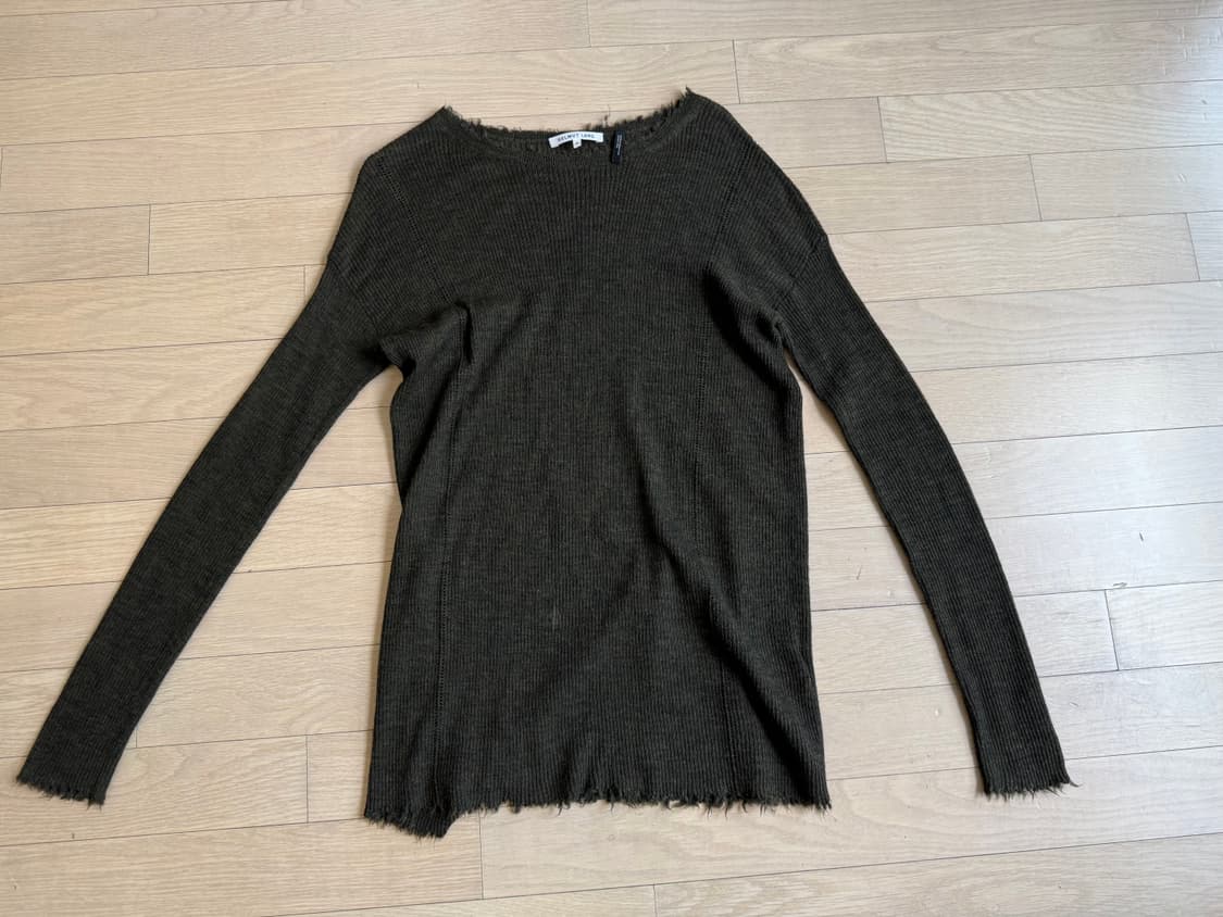 HELMUT LANG 뉴욕 시그니처 디스트로이드 컷오프 니트 상품이미지1