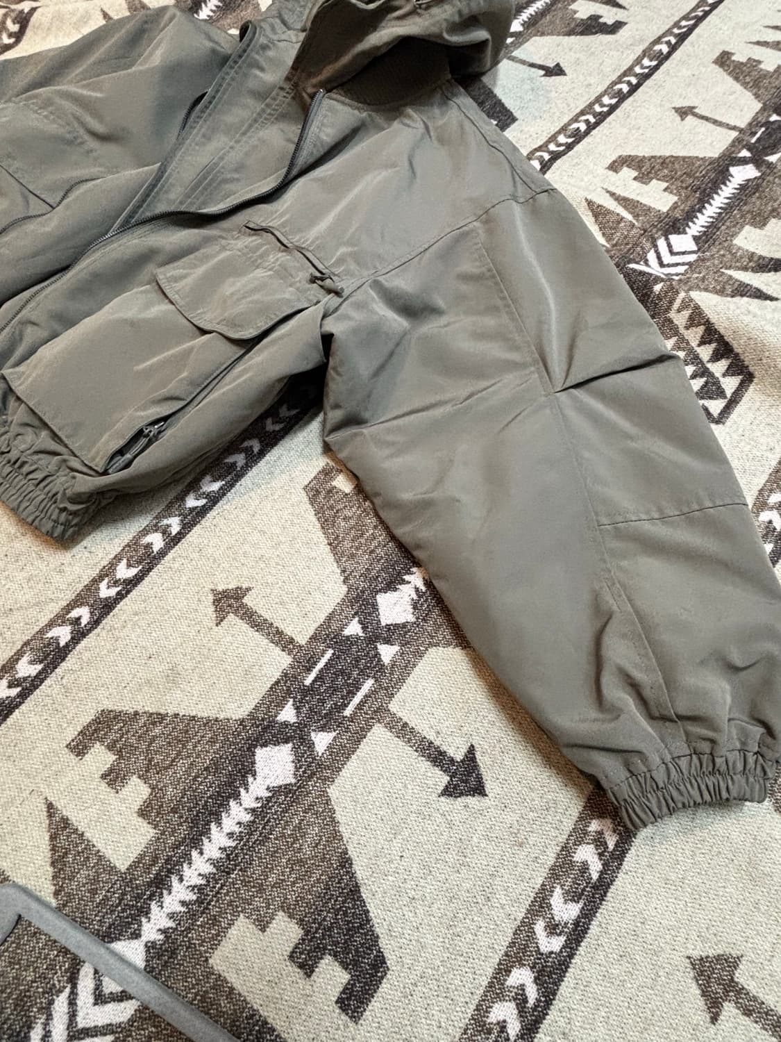 코드그라피 유틸리티 레이어드 후드 MA-1 자켓 상품이미지4