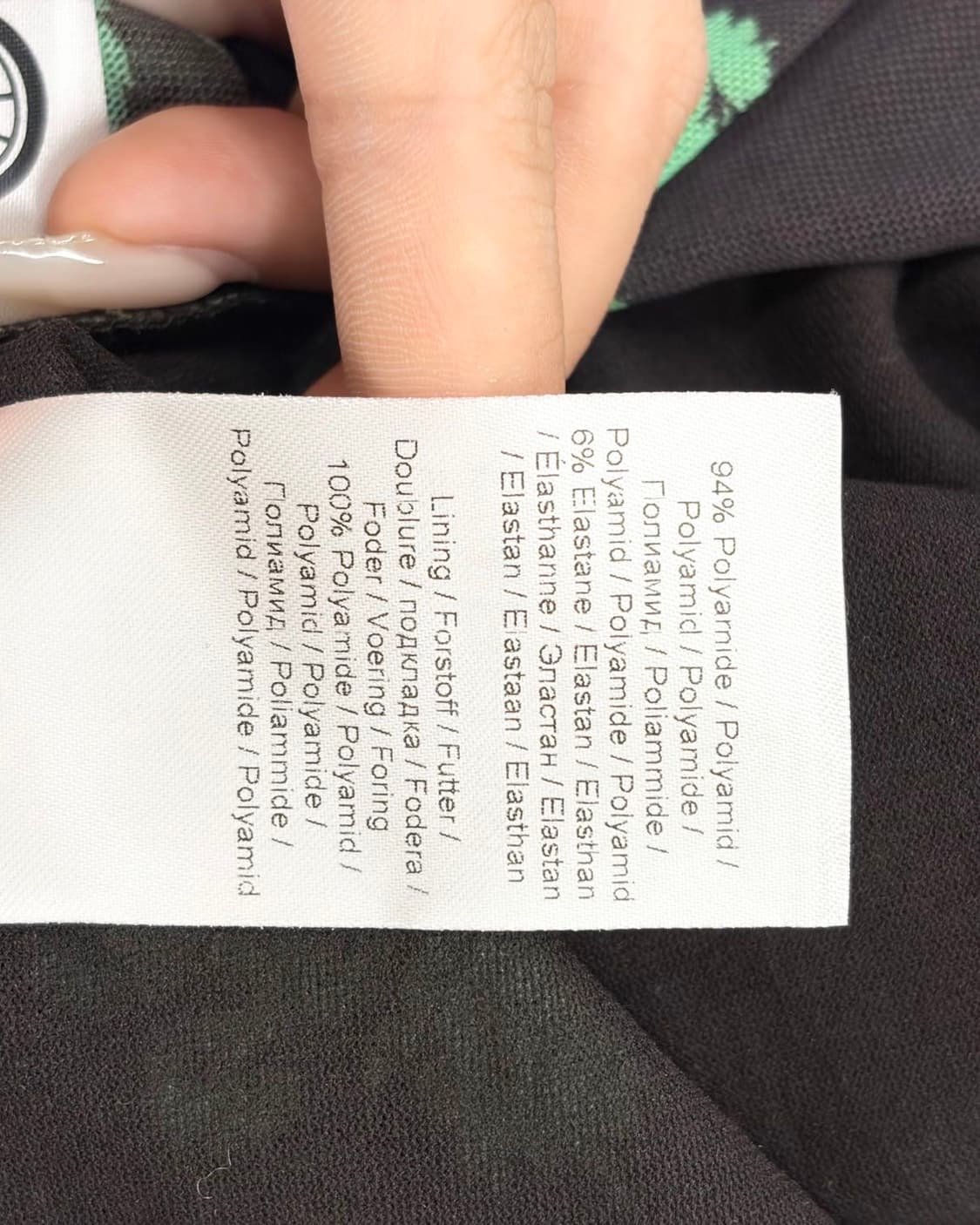 가니 블랙 프린트 메쉬 터틀넥 티셔츠  상품이미지10