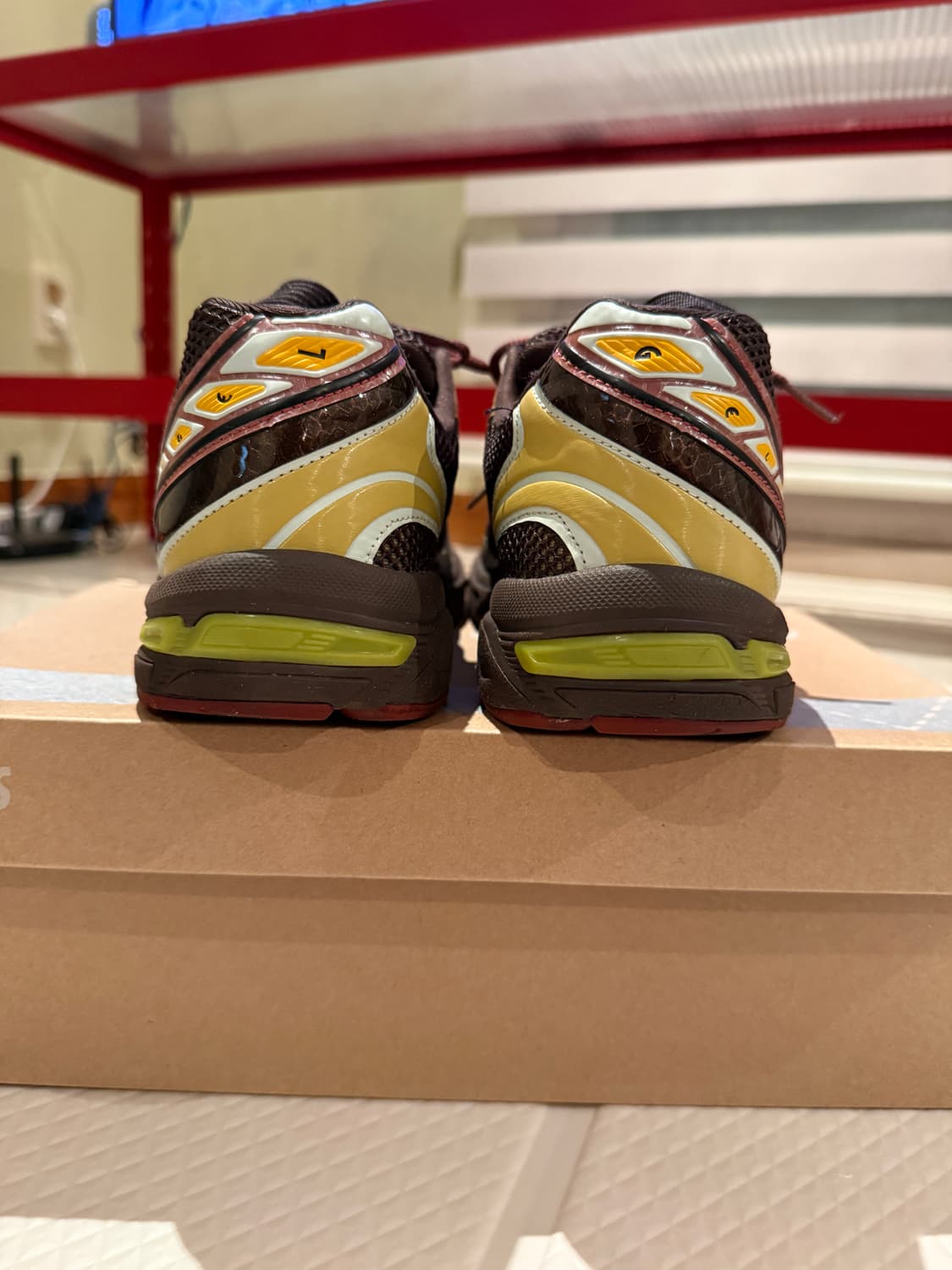 (사이즈 265) 아식스 UB4-S 젤 1130 데미타스 상품이미지3