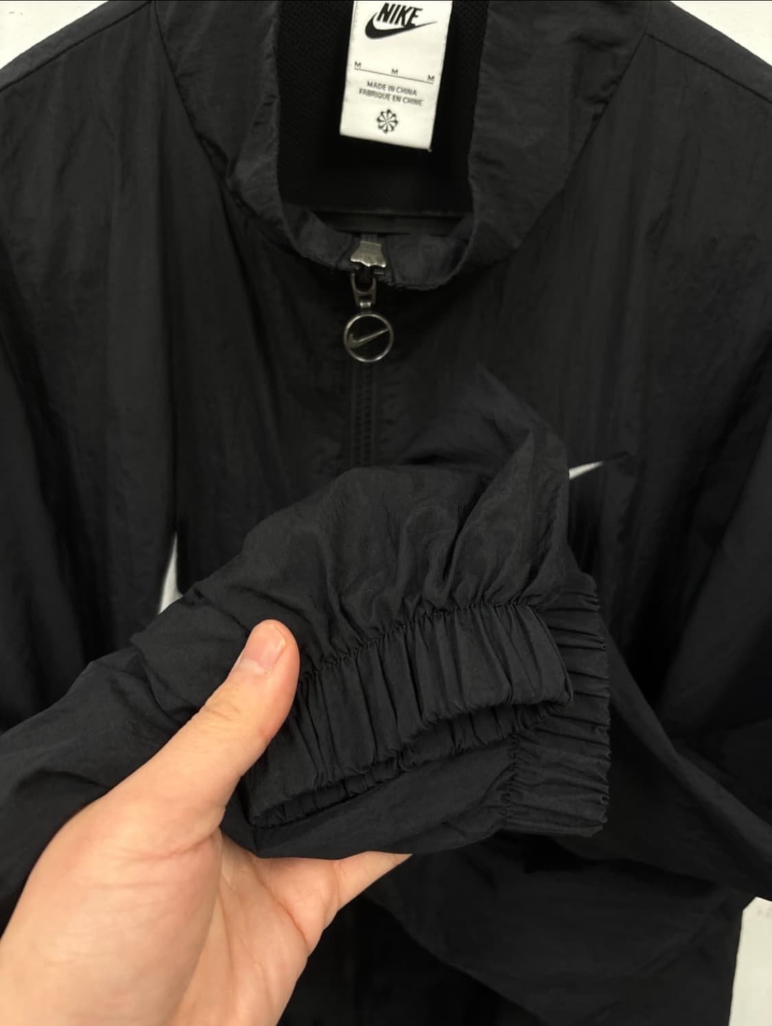 나이키 빅로고 우먼 오버핏 바람막이  상품이미지3