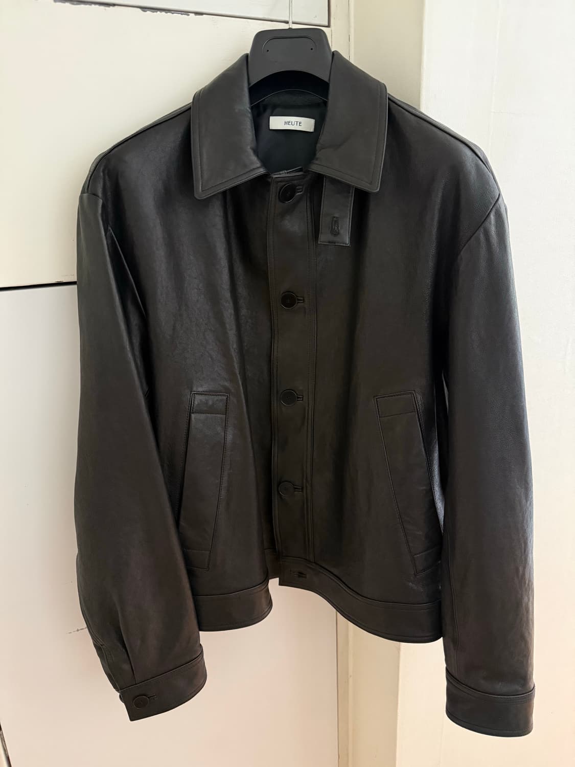L) HEUTE 호이테 레더 봄버 가죽 자켓 상품이미지1