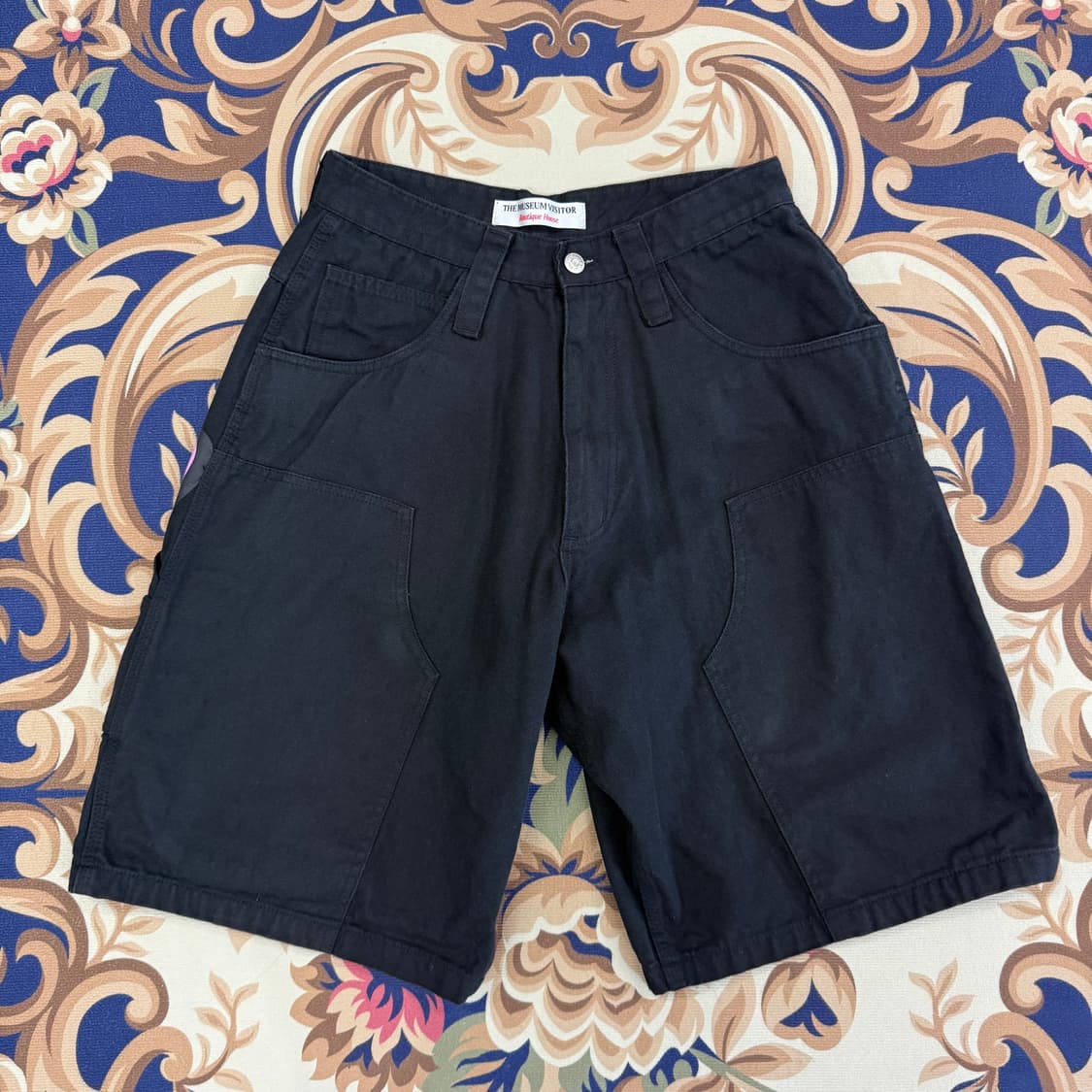 (M)더 뮤지엄 비지터 더블니 코튼 반바지(블랙) 상품이미지1