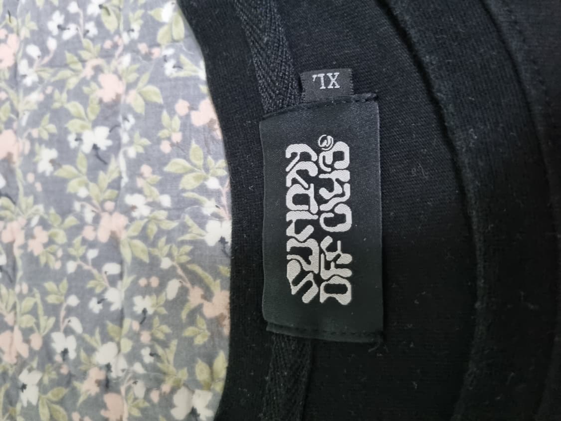 선데이오프클럽 반팔티 XL 상품이미지2