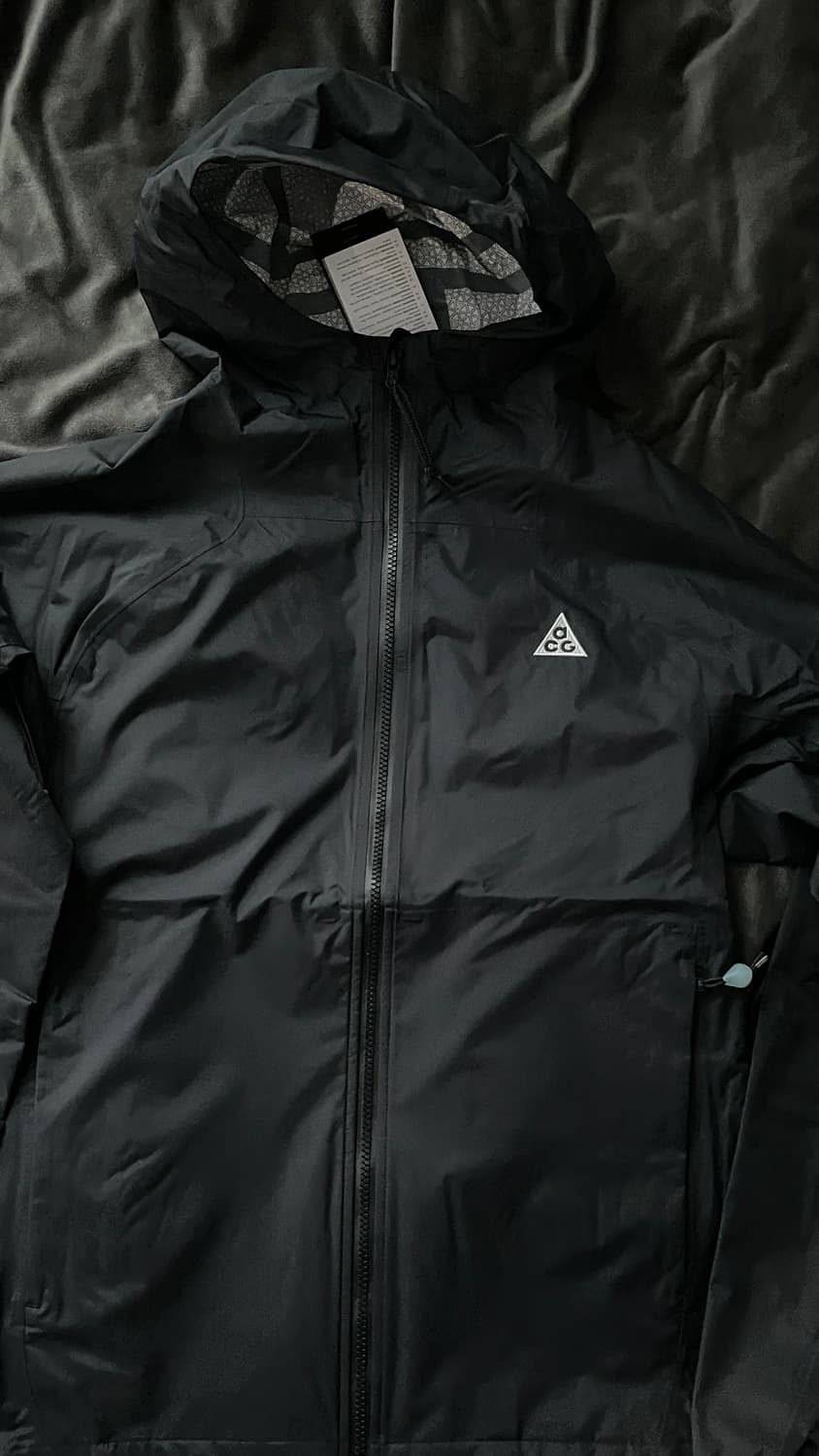 택포 새상품 나이키 ACG 스톰핏 바람막이 블랙 L사이즈 상품이미지2