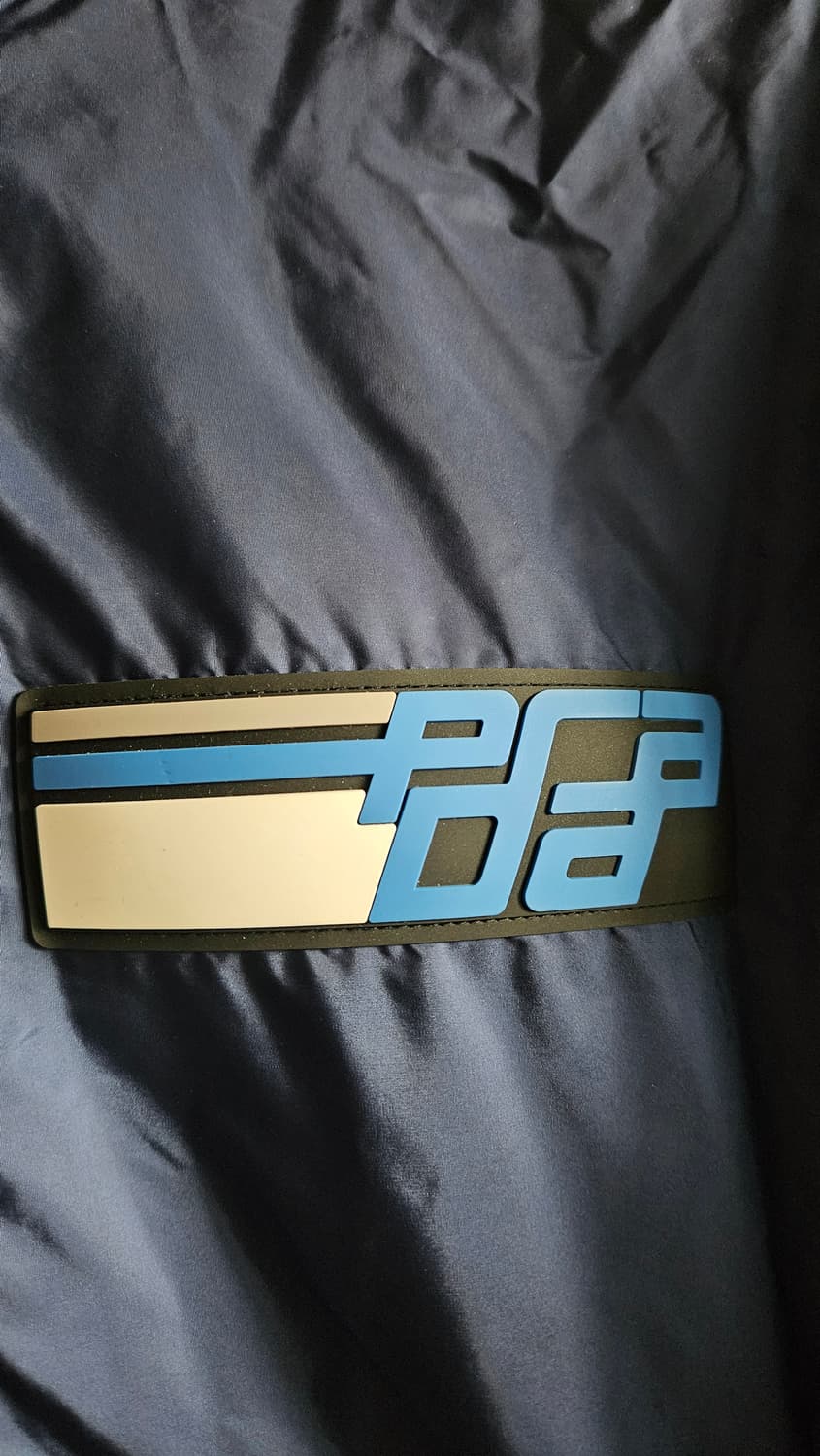 프라다 바람막이 자켓 점퍼 집업 후드 prada 상품이미지2