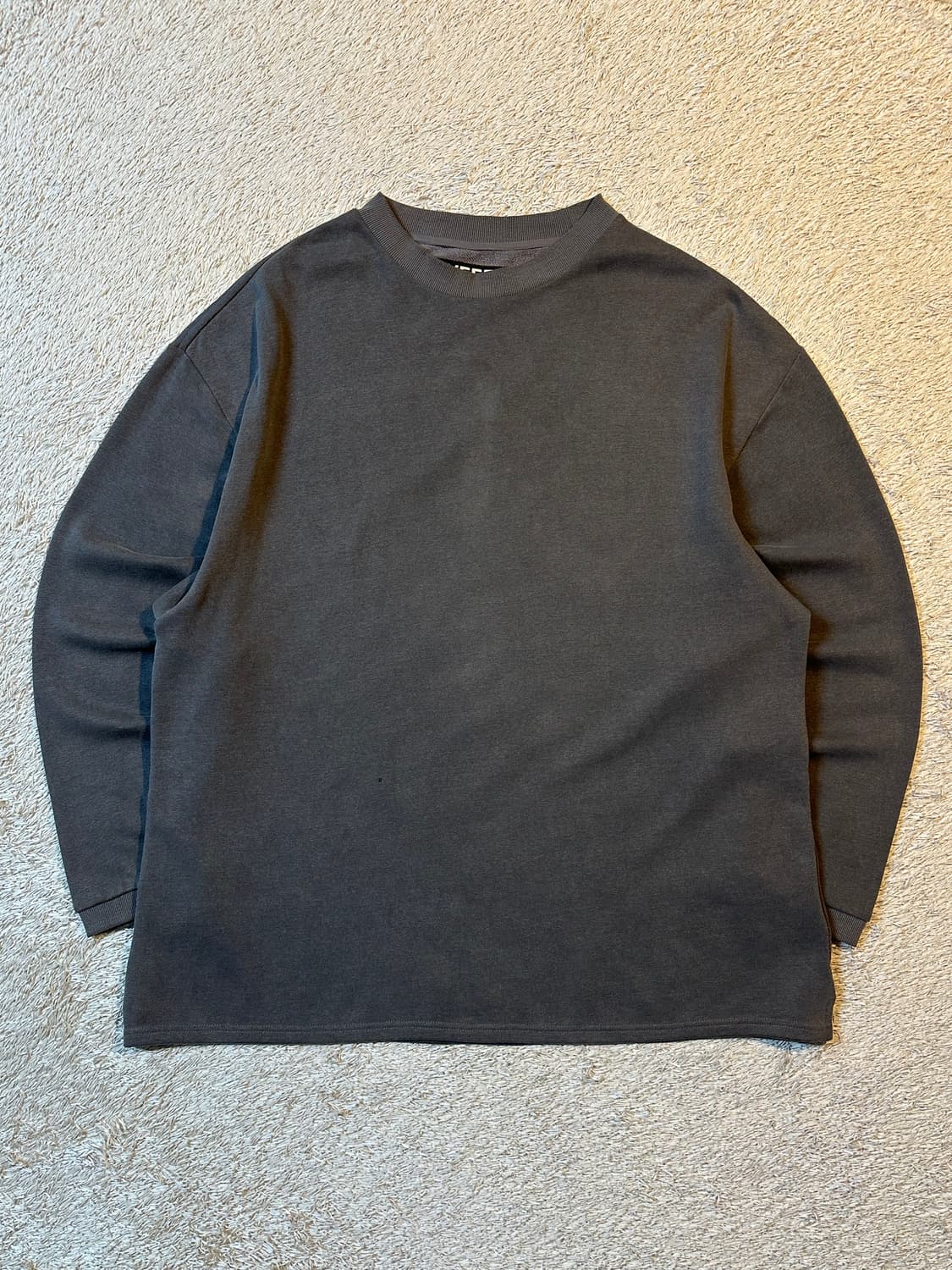 이지 시즌 1 YEEZY SEASON 1 롱슬리브 긴팔 다크그레이 상품이미지1