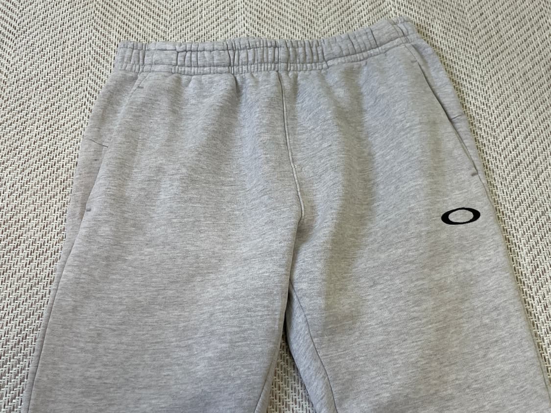 오클리 그레이 퀄팅 스웻팬츠  J03421 상품이미지4