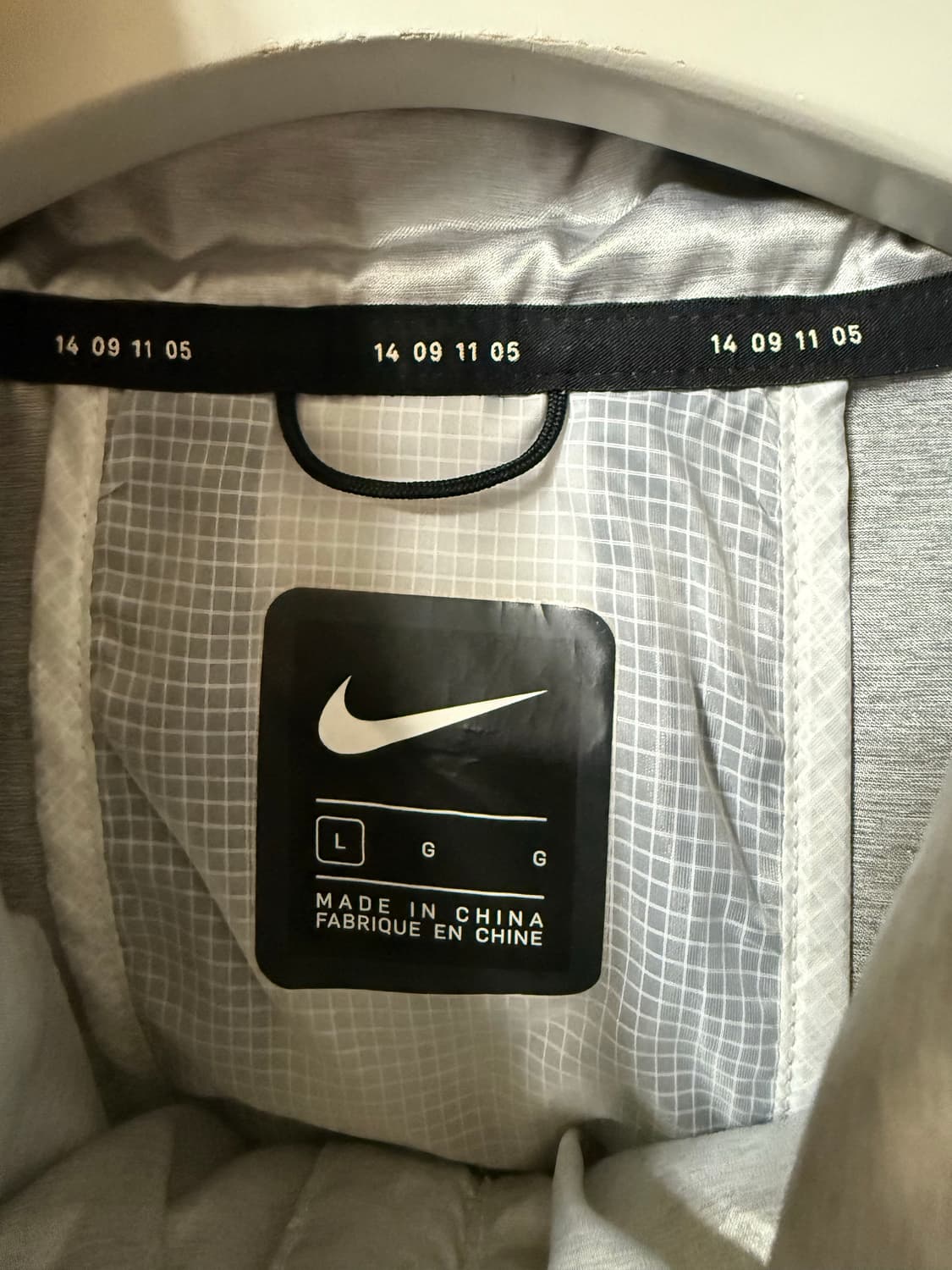 나이키 런 테크 팩 윈드 후드 자켓 상품이미지2