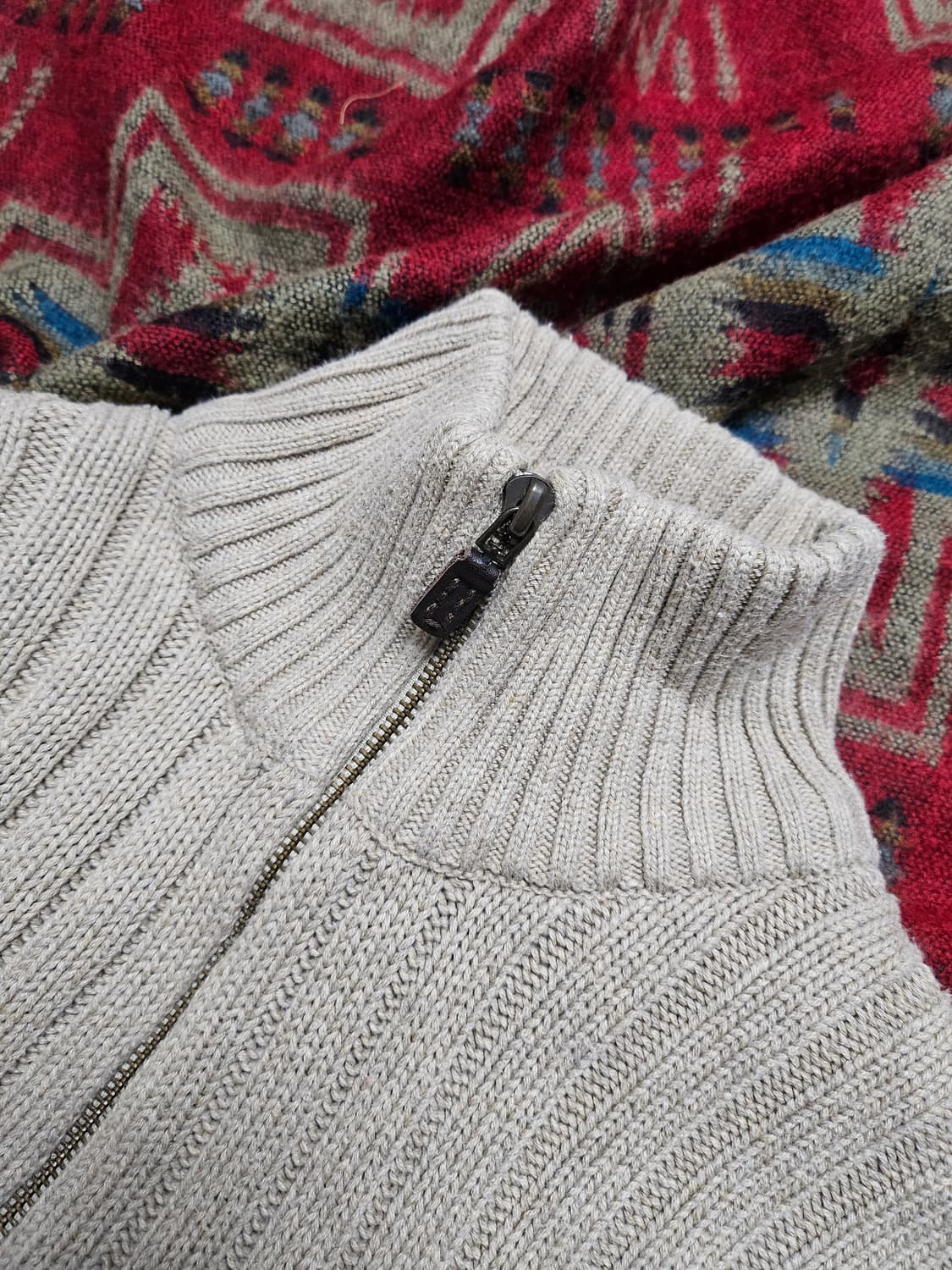 에디바우어 하프집업 니트 상품이미지5