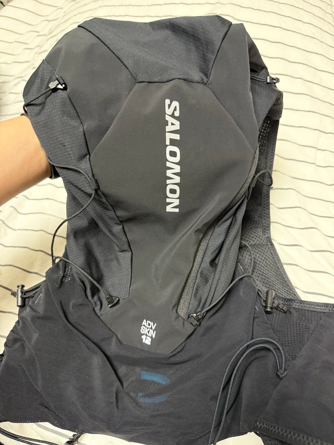 살로몬 ADV Skin 12 백팩 블랙 상품이미지2