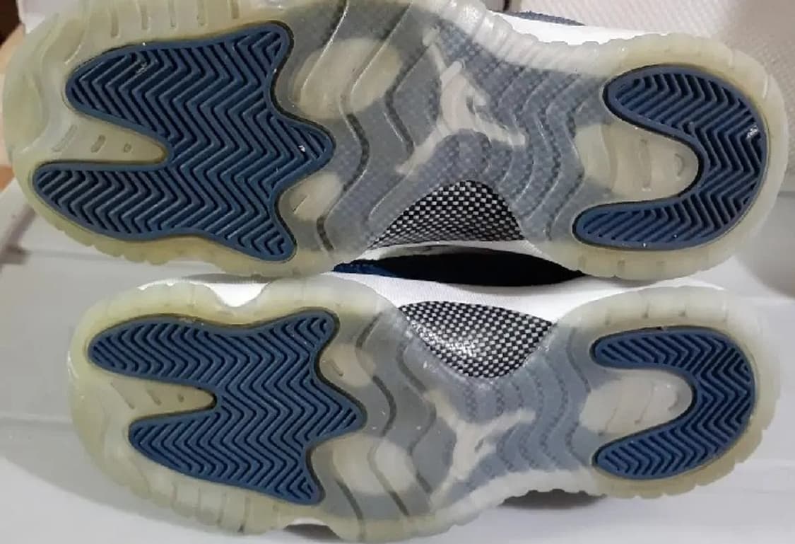 나이키 에어조던11로우 남뱀피 240 상품이미지7