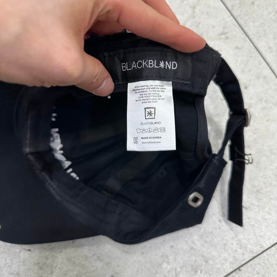 블랙블론드 볼캡 상품이미지3