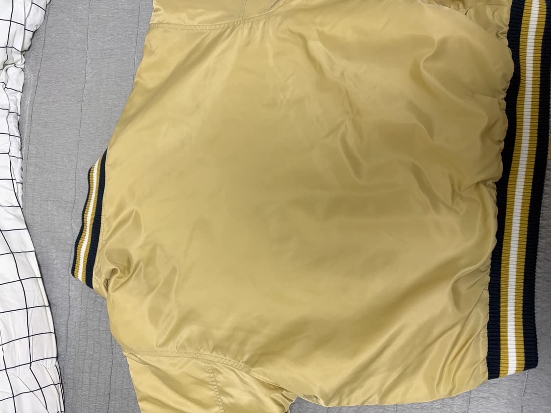 팔라스 사틴 더 아레나 자켓 골드 L사이즈 상품이미지3