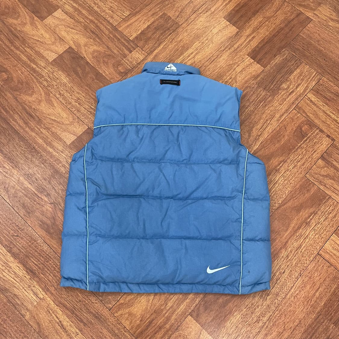 나이키 ACG 00s 패딩조끼 상품이미지2