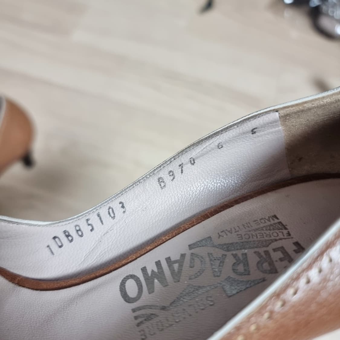 페라가모 슈즈 하이힐 구두 오픈토힐 (230mm/표기6) 상품이미지5