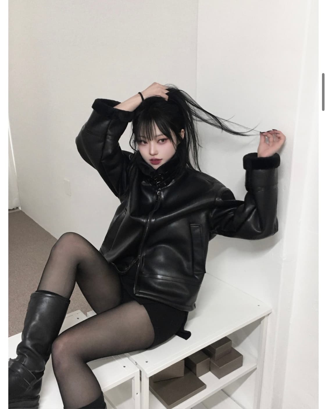 노지연 moso 비건 래더 시어링 블랙 무스탕 새상품 상품이미지1