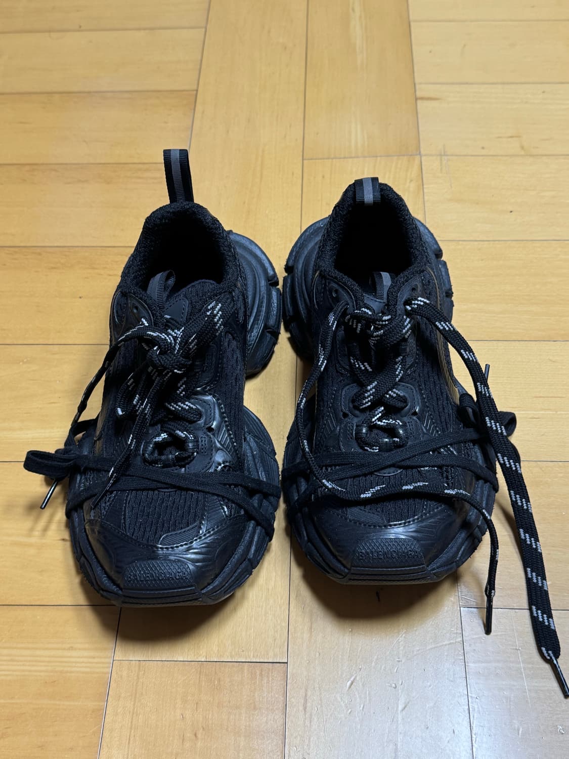 발렌시아가 3XL 스니커즈 블랙 38 상태좋음 상품이미지3