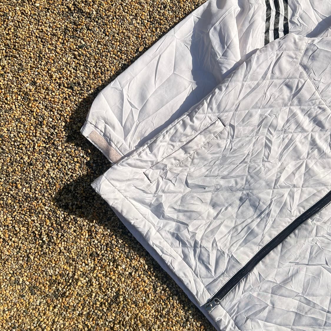 아디다스 골프 화이트 경량 패딩  상품이미지3