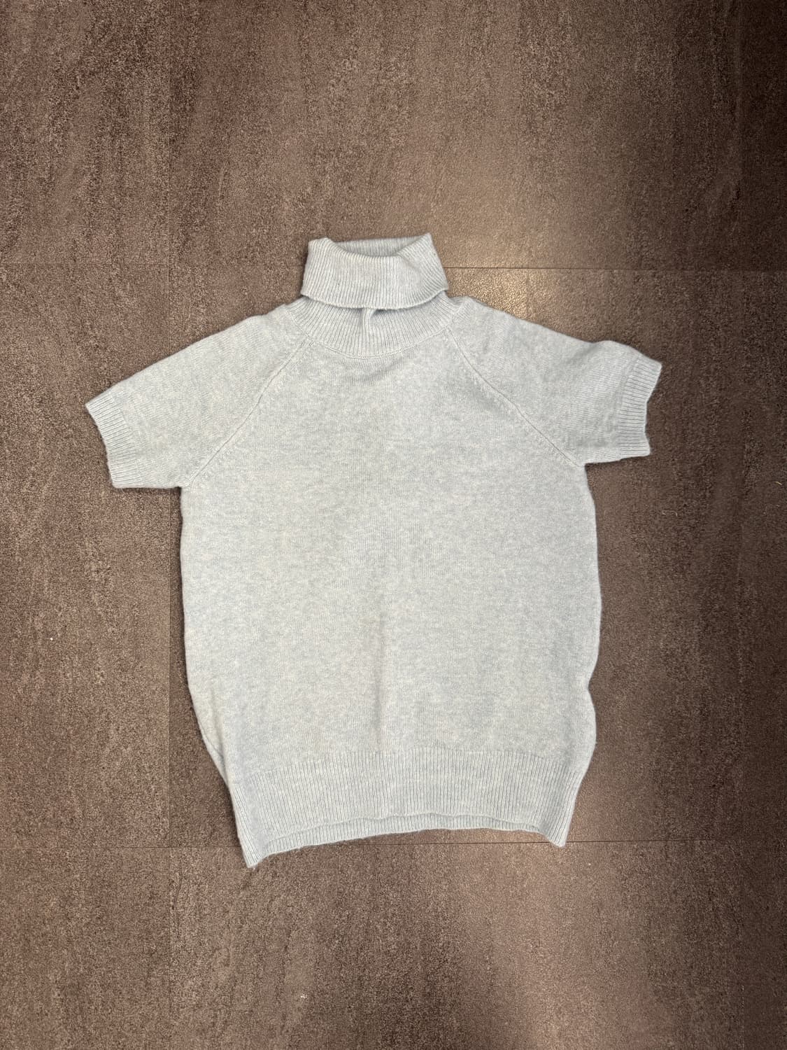 시눈 Rabbit Tie Half Sleeve Turtleneck 상품이미지1