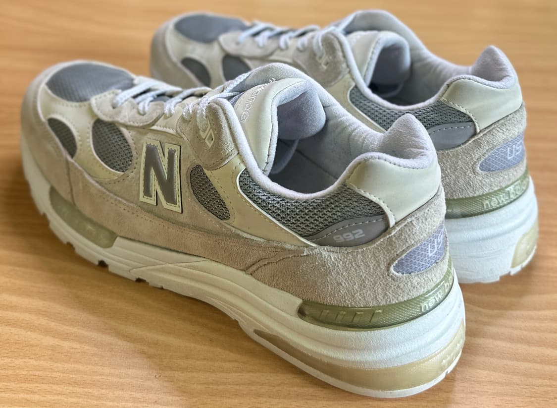 뉴발란스 992 메이드 인 USA 화이트 실버 (M992NC) - 275 상품이미지2