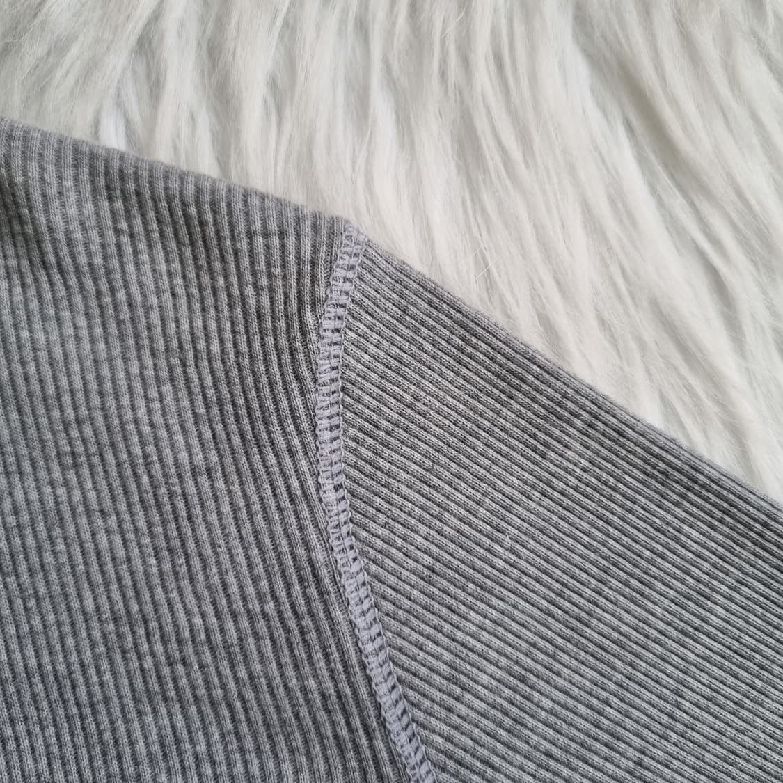 DKNY 클래식 잔골지 내츄럴 커팅 스티치 티셔츠 1967 상품이미지6