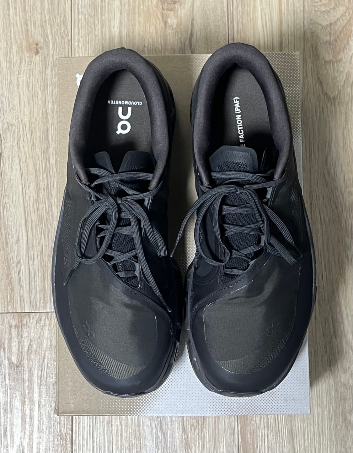 온러닝 x 파프 클라우드 몬스터2 쏜브라운 295 상품이미지1