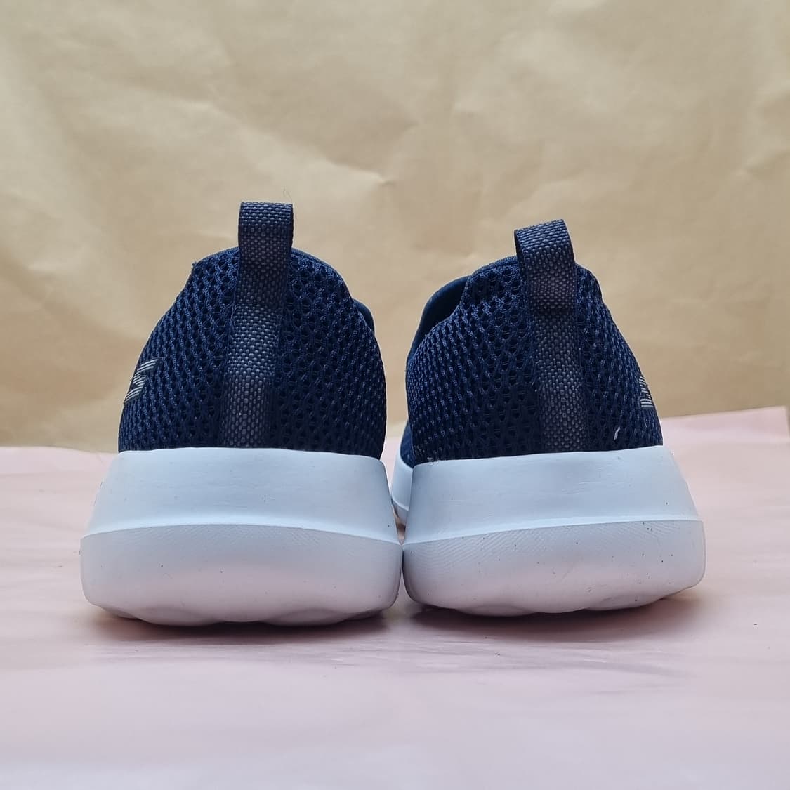 스케쳐스 고워크 워킹화 250 상품이미지4