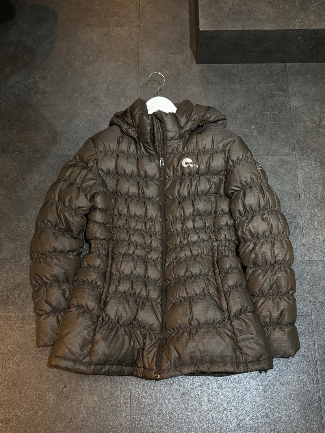네파 여성 구스다운 패딩 95사이즈 상품이미지2