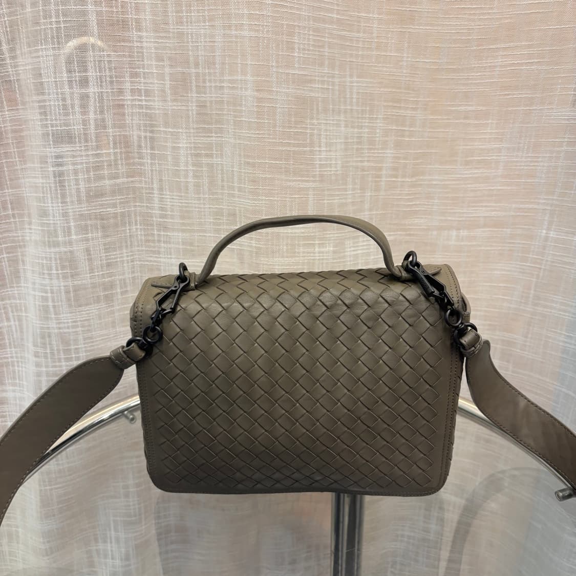 정품 보테가베네타 루프 탑핸들     상품이미지6