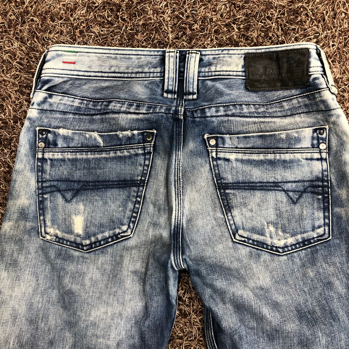 디젤 Timmen 디스 워싱 데님 팬츠 상품이미지5