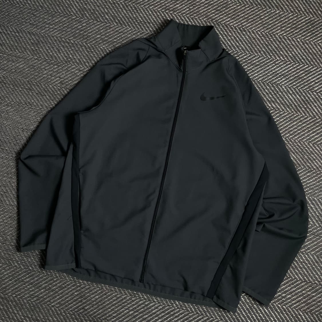 나이키 스우시 드라이핏 경량 러닝 자켓 y 4934 상품이미지1