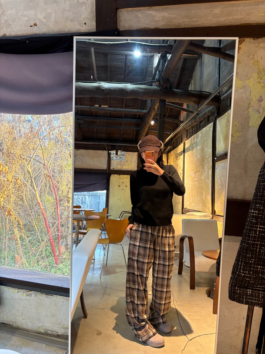 도톰 캐시미어 100 블랙 니트 상품이미지3